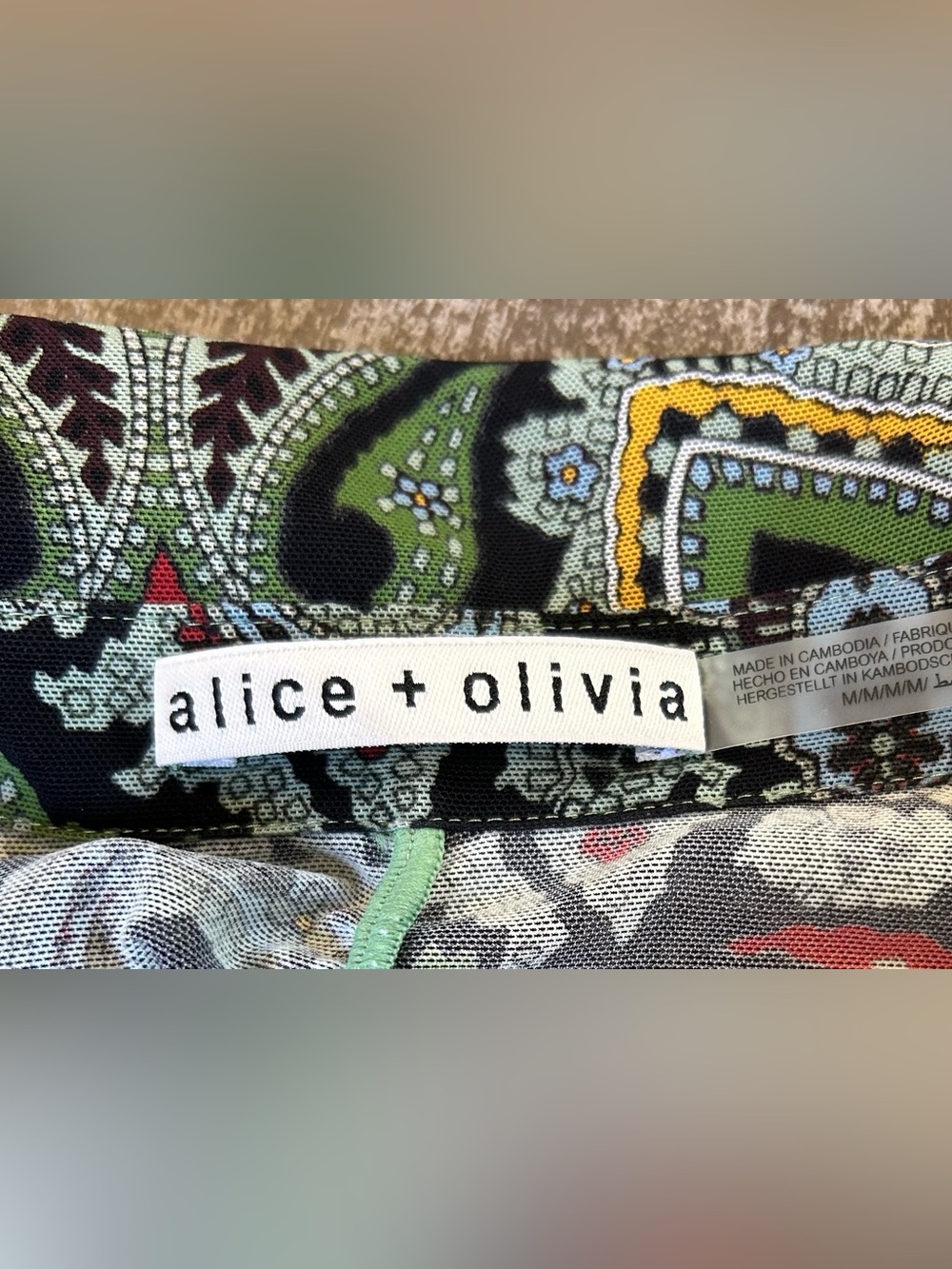 Alice + Olivia Multicolor Stretch Mesh Paisley Ruched Button-Front Top - Picture 4 of 8